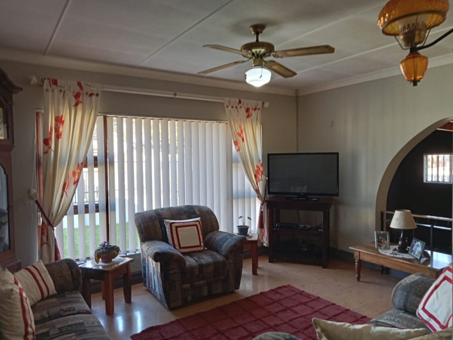 4 Bedroom Property for Sale in Greenfields Eastern Cape